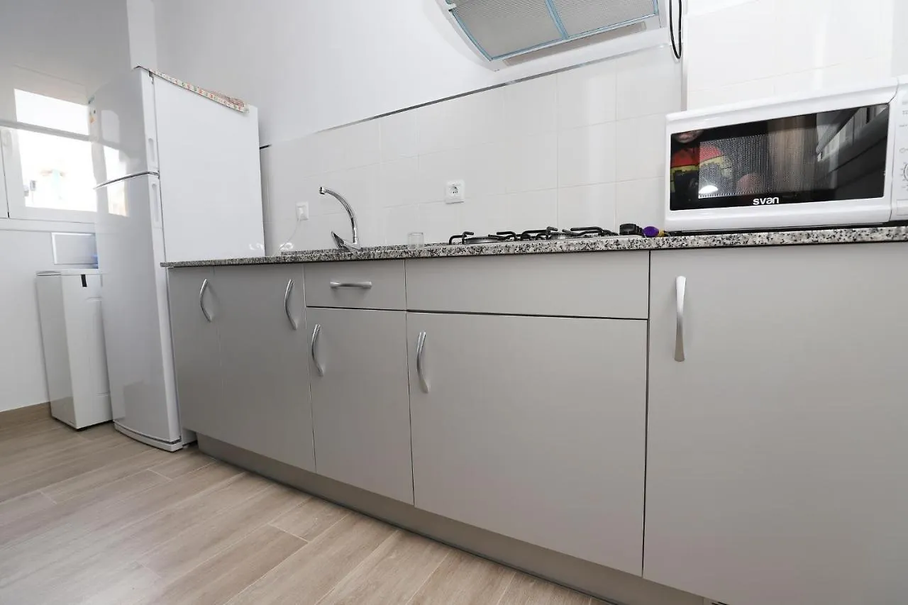 COSTA DAURADA APARTAMENTS - APARTAMENTS AGNETA - Vela Cambrils
