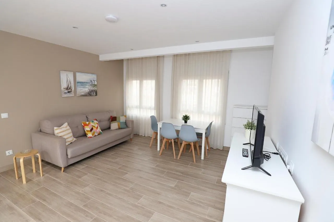 COSTA DAURADA APARTAMENTS - APARTAMENTS AGNETA - Vela Cambrils